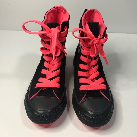 chuck taylor combat boots